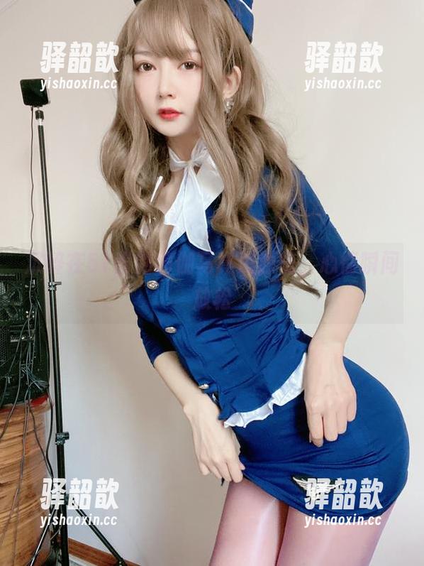 51酱 沉醉在51酱的瑜伽写真资源里,心情瞬间放松