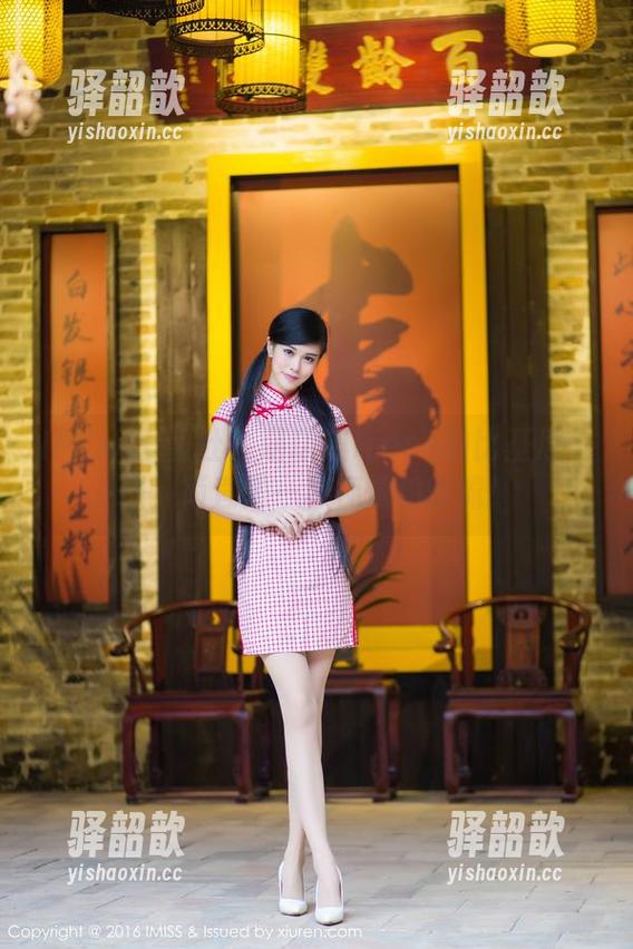 IMiss爱蜜社-萌琪琪Irene IMiss爱蜜社 - 萌琪琪Irene的比基尼美图,简直是一种视觉的暖流!