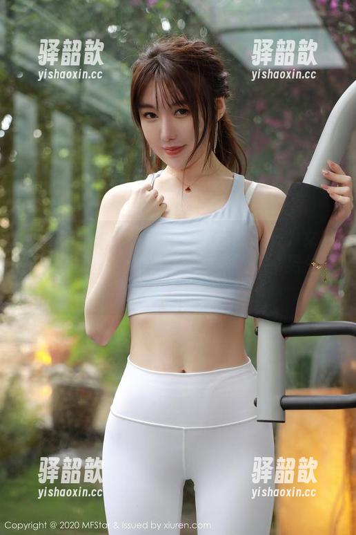 MFStar模范学院 - 谁说高跟鞋只为女生？Sugar梁莹的免费写真告诉你：男生也可以！