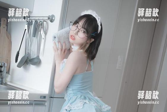 被Uhye(이유혜)短裤写真迷倒，图册里的每一寸都在低语。