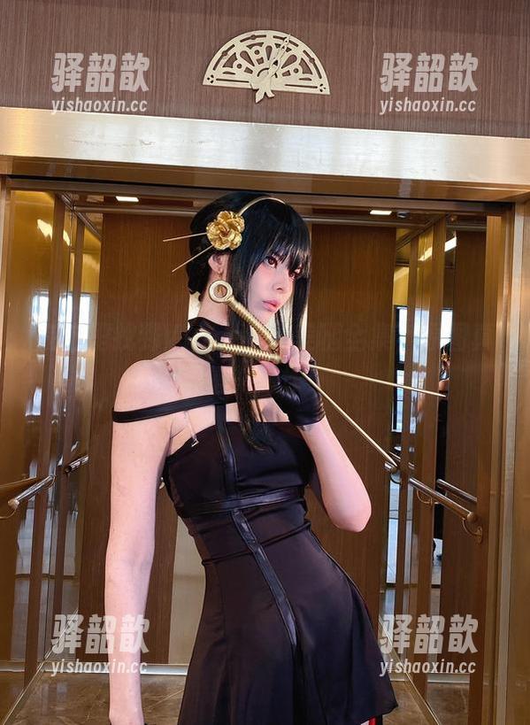 Vinnegal 在这里找到Vinnegal美腿全集,原图真是美到炸!