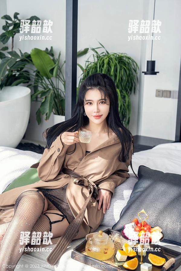 XINGYAN星颜社-转转Lisa XINGYAN星颜社 - 转转Lisa皮衣最新原图,瞬间融化观众心,心里默念果然是你!