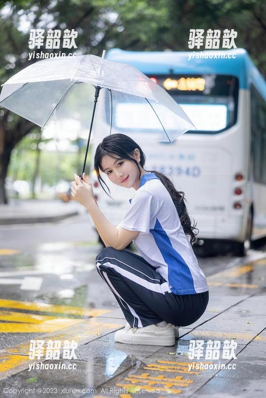 Xiuren秀人网-MODEL伊若 Xiuren秀人网 - MODEL伊若的写真作品:当奶牛与艺术碰撞出奇妙火花