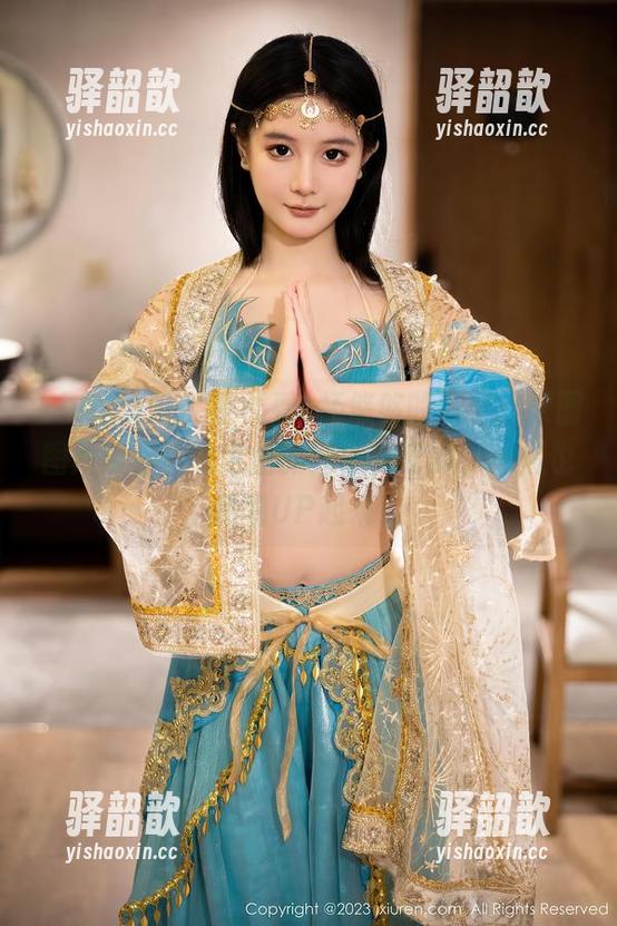 Xiuren秀人网-z杯悠悠 Xiuren秀人网 - 看z杯悠悠的网袜,原图图片带你体验穿搭新高度,哈哈,心情也跟着UP起来!
