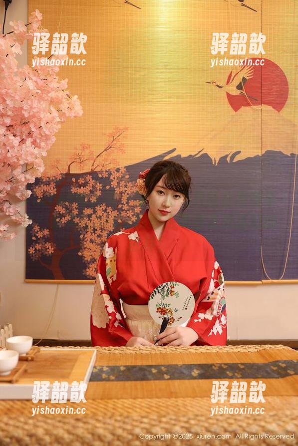 Xiuren秀人网-余贝拉bella Xiuren秀人网 - 谁说油亮只能在厨师手里?余贝拉bella的图包带你走进迷幻的世界!