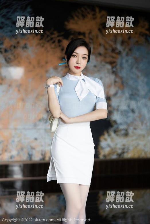 Xiuren秀人网-兜豆靓Youlina Xiuren秀人网 - 直击内心的美:兜豆靓Youlina原图女孩,无圣光的真实