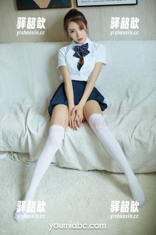 YouMi尤蜜荟-合法萝莉 YouMi尤蜜荟 - 透过合法萝莉的镜子:美图反射出透明的心