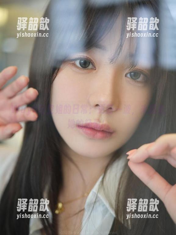 Wuyo与空姐的日常：更新一波，来感受她的轻盈！
