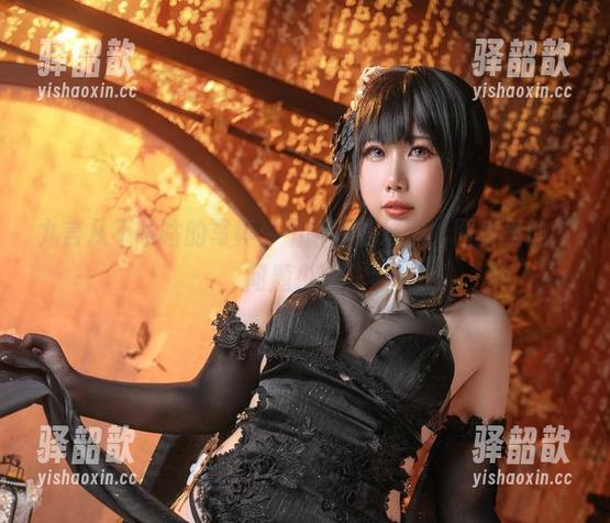 九言从不咕咕 九言从不咕咕的写真:不听话的妹妹,图片里的“问题少女”