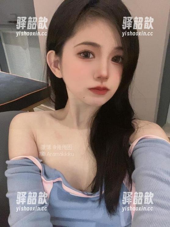 倦倦喵 倦倦喵的吉他妹妹资源:飘动的柔光与逸散的芳香!