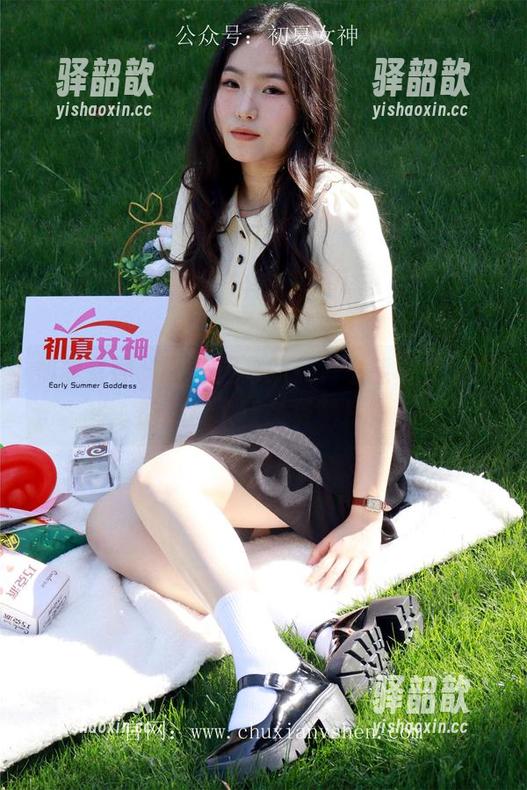 初夏女神-安妮 初夏女神 - 飞不起来的你,也能享受安妮的御剑飞行免费图片!