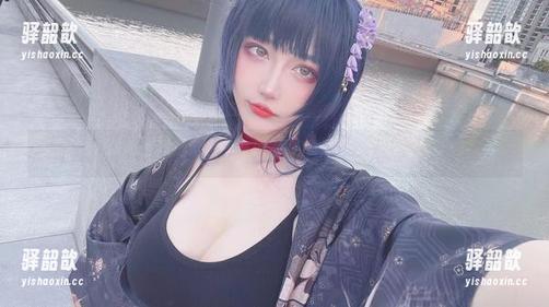 啾小妍 啾小妍的裤里丝精选,瞬间让气温爆表,准备好接受挑战了吗?