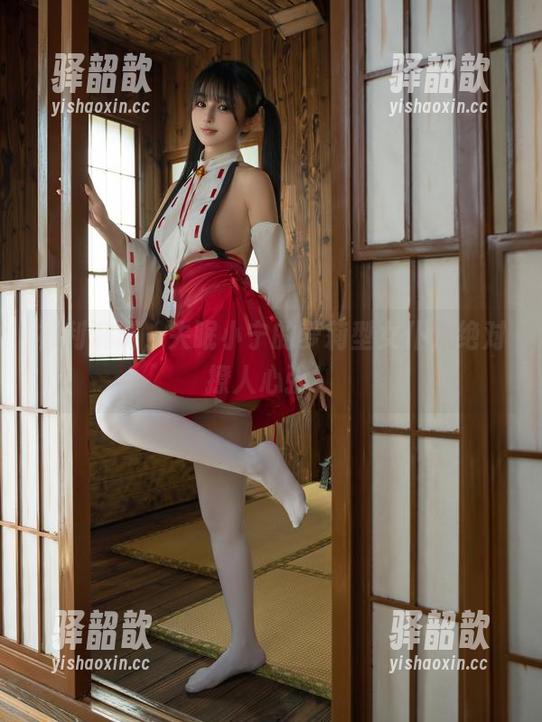 失眠小宁 福利满满,失眠小宁的萝莉型女仆,绝对撩人心弦!