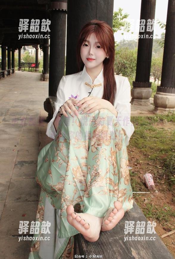 小众视觉-悦悦 小众视觉 - 没错!悦悦的夏天作品,免费送给你的视线诱惑!