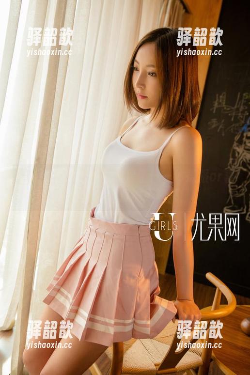 尤果网-琳丽 尤果网 - 琳丽新图包更新——体操服or喜剧服?我一直搞不清楚!