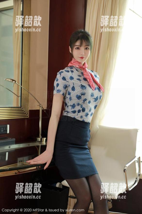 模范学院 - 清纯学院风校服图文合集，yoo优优带你回忆那些年——当校服遇上了夏天的微风！