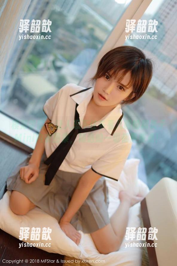 模范学院-糯美子Mini 模范学院 - 让人忍不住多看几眼的糯美子Mini内衣图集,精选的一切都是焦点!