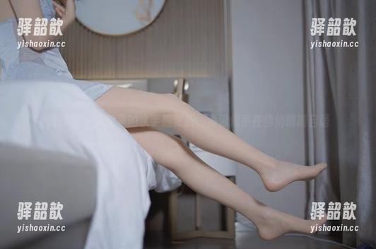 禅院熏 微密圈 - 禅院熏的水手服更新,海浪似乎在悄悄喃喃自语