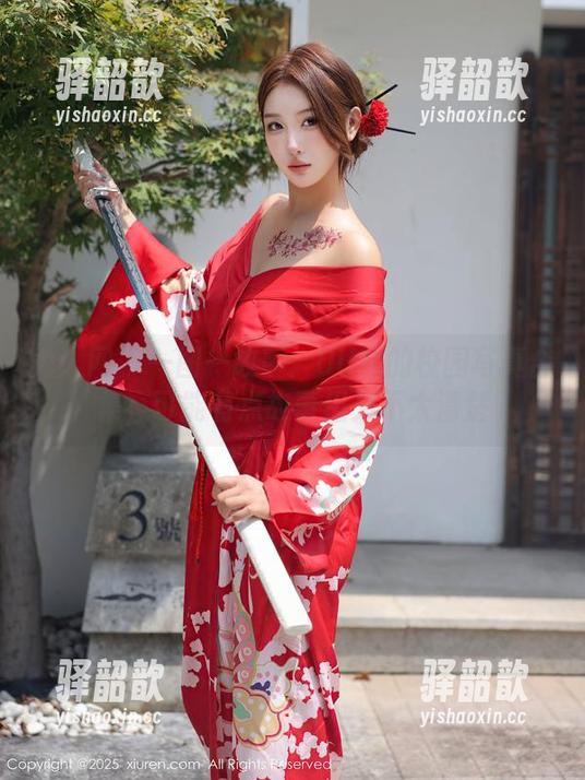 秀人网-UU酱 秀人网 - 一图一故事:UU酱的校园写真合集,可能有点故事但又不太清楚