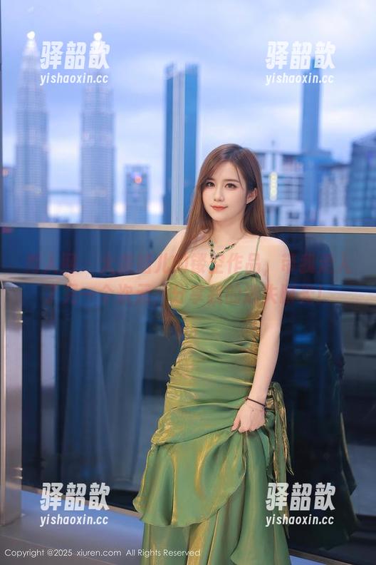 秀人网-大美妞儿 秀人网 - 大美妞儿的镂空作品,带我走入了另一个次元,分享我的迷失时光!