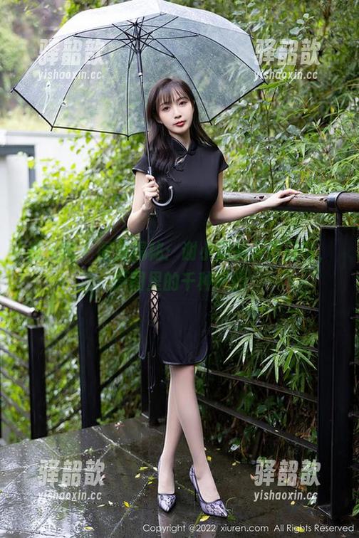 秀人网-谢小蒽 秀人网 - 图册揭秘:谢小蒽的天使日常,原图里的千种风情