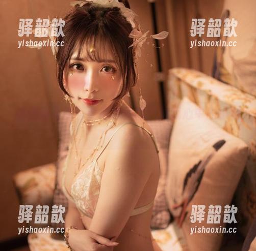 翎柒菜菜 翎柒菜菜的吾妻高清美图,是我心中的小秘密