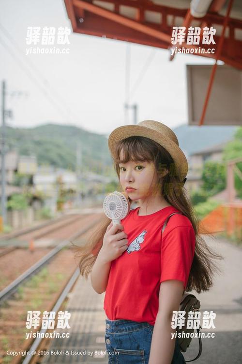 菠萝社-AngelaLee李玲 菠萝社 - AngelaLee李玲与雅典娜女神的亲密接触,难道我也能被赐予智慧?