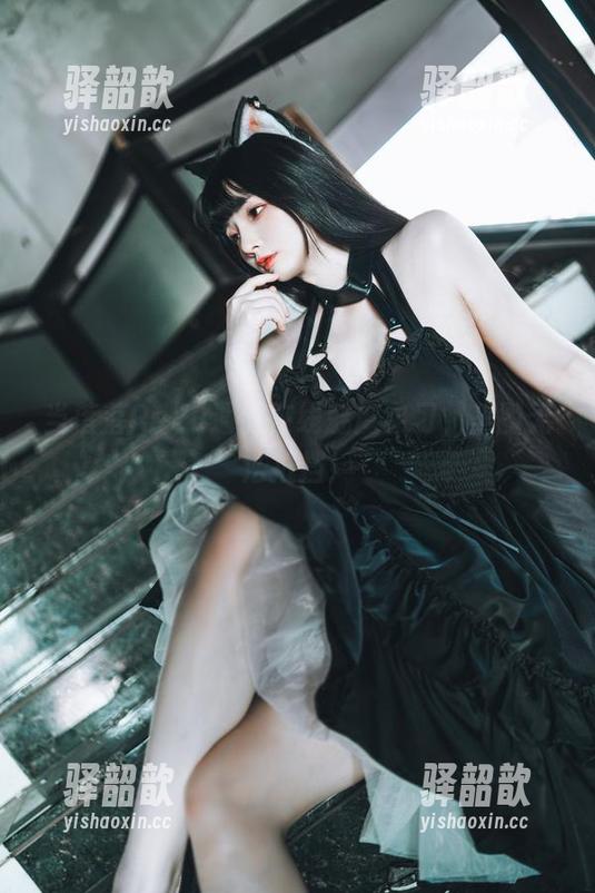 落落Raku 当落落Raku遇上在线魅魔实习,美图无法抵挡!