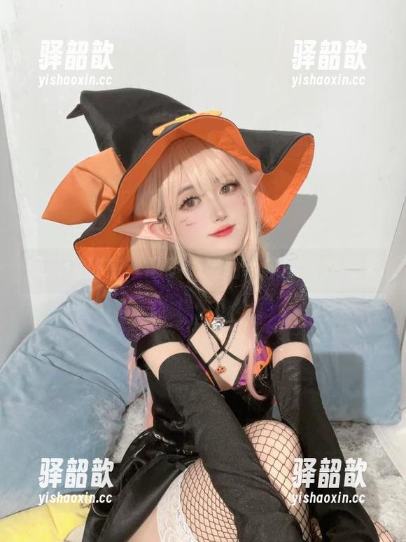 天台的秘密：趴趴捣蛋陌带来的写真图集