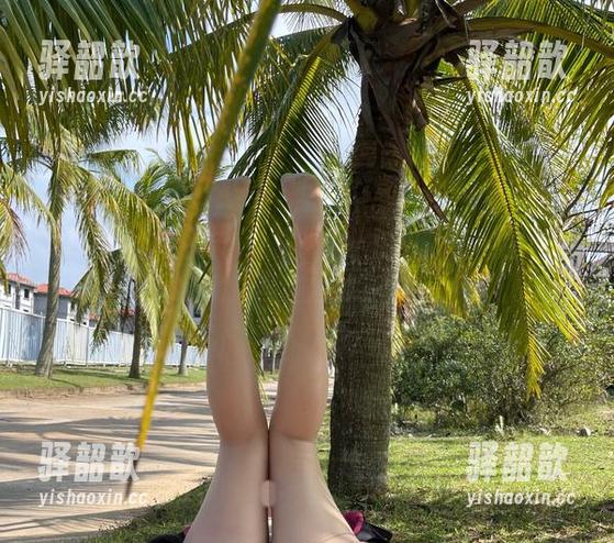 微密圈 - 职业装再定义：迷人的五姨太的图包，时尚与幽默并存！