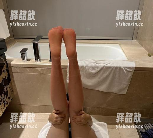 微密圈 - 发现迷人的五姨太的赛道，画质高清得让你心动，立即下载不虚此行！