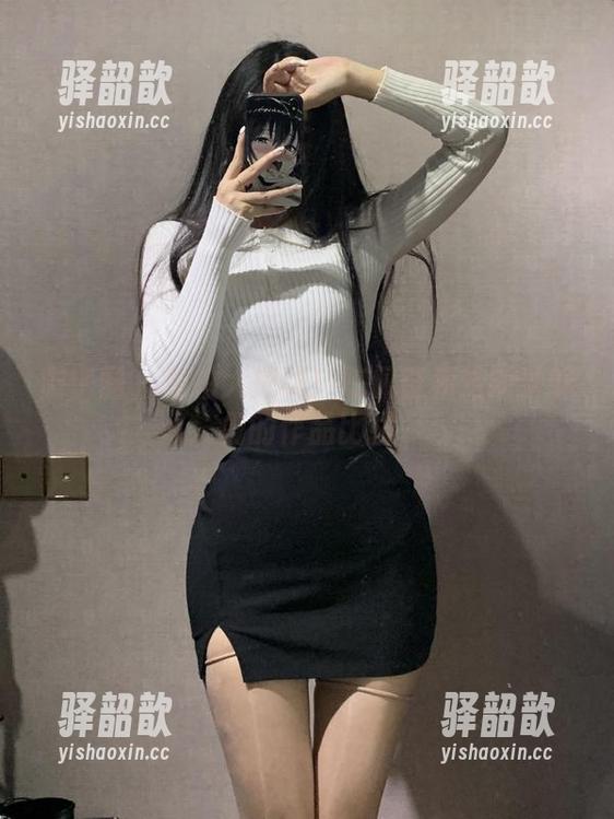 陈佩奇 微密圈 - 私拍大揭秘!陈佩奇和她的学妹们的作品比拼