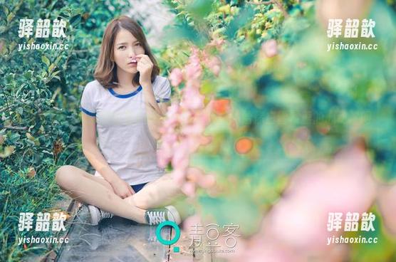 青豆客-雪Baby 青豆客 - 制服里的雪Baby:图包精选,给你白雪覆盖的心动瞬间!