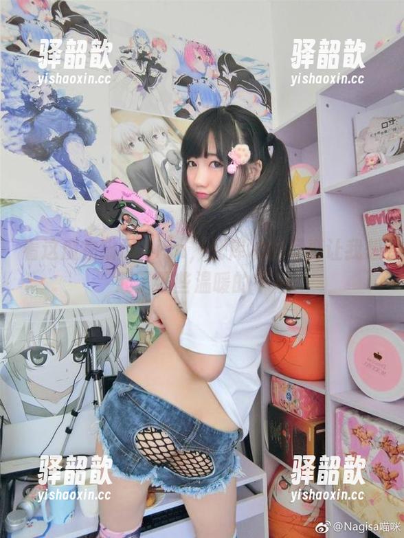 魔物喵nigisa 看这魔物喵nigisa,死库水的写真让我想起了那些温暖的午后